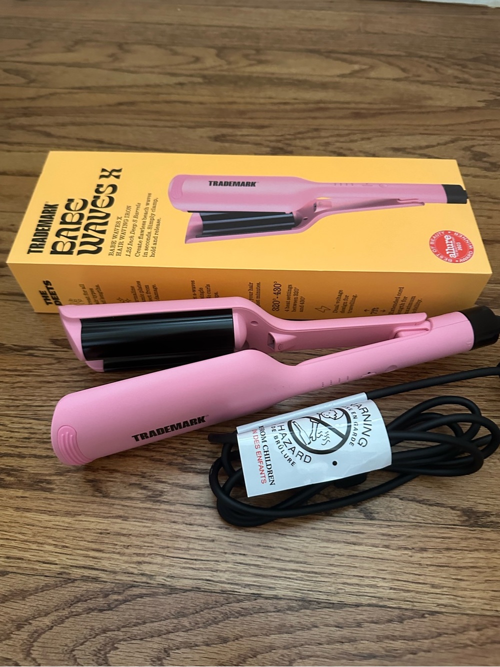 Used Twice - Trademark Beauty Babe Waves™ X - Pink Hair Waver